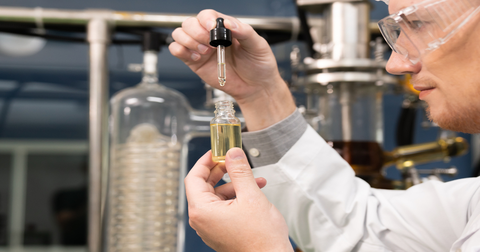 The Role of Technology in Enhancing Essential Oil Production